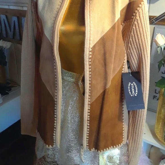 Designer Originals Studio Leather Sweater🎀 - Picture 7 of 8